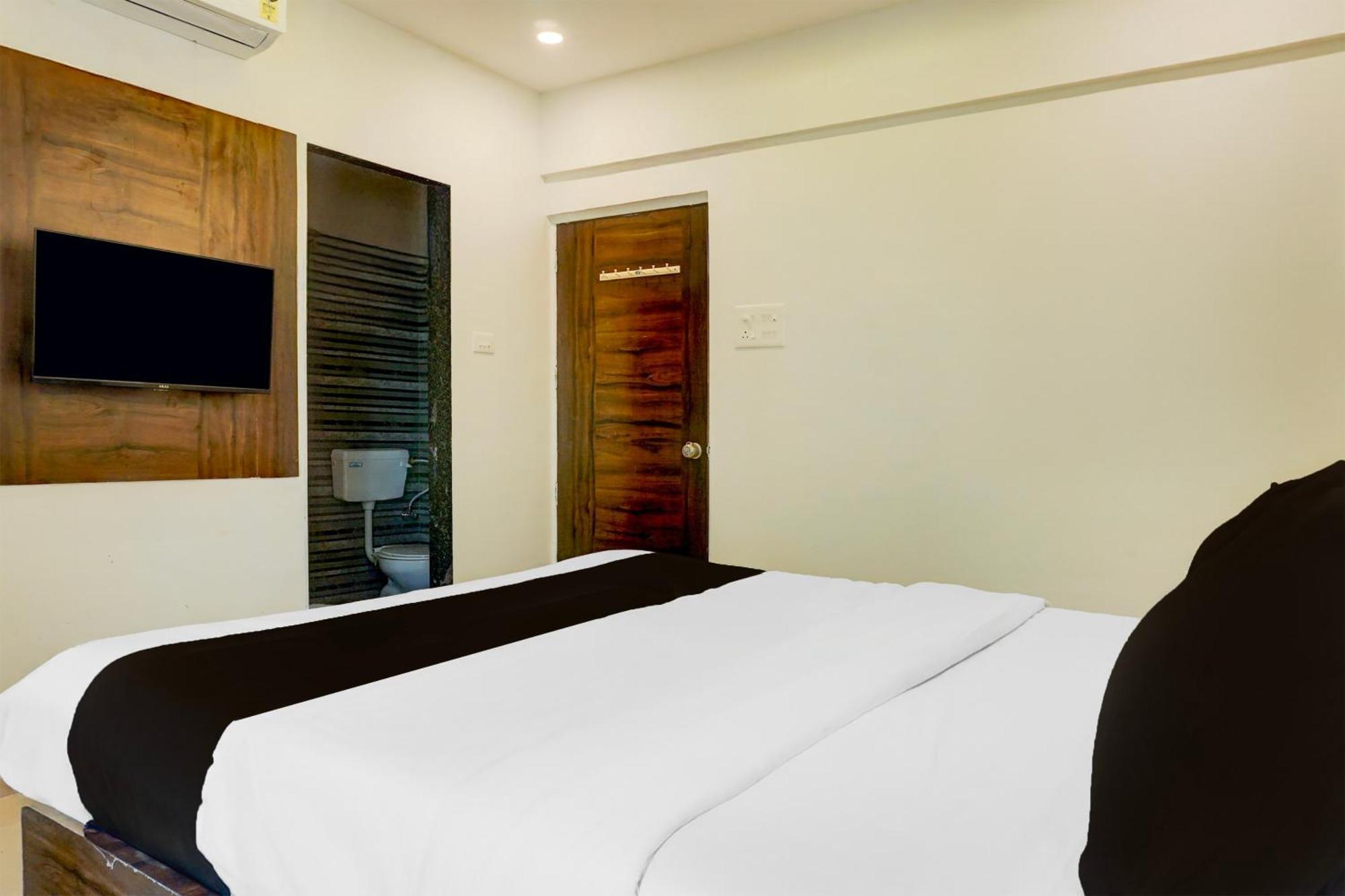 Super Hotel O Laxman Nagar Baner Пюн Екстериор снимка