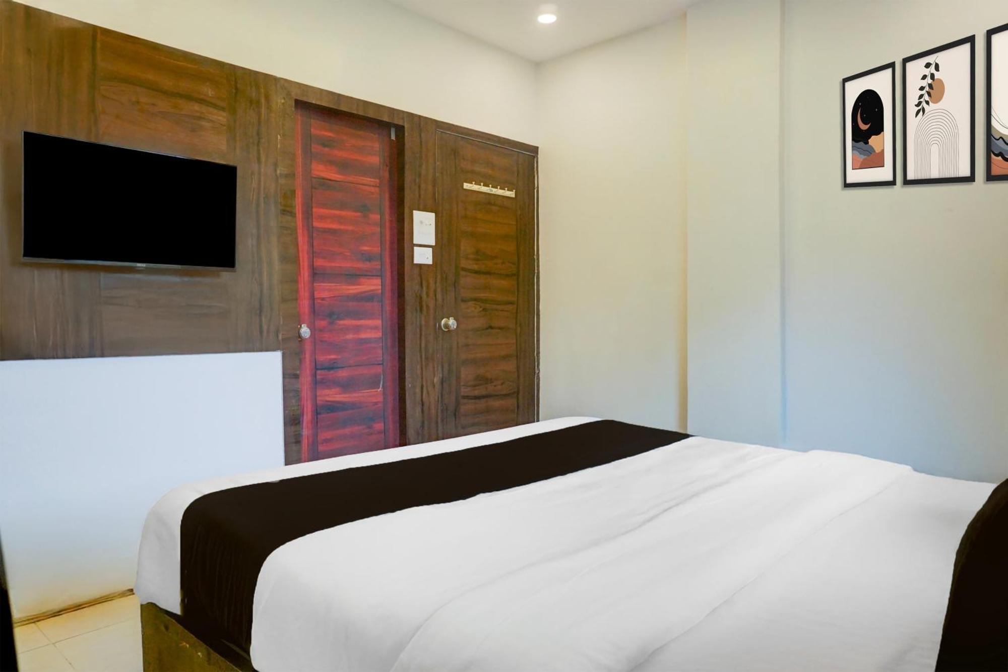 Super Hotel O Laxman Nagar Baner Пюн Екстериор снимка