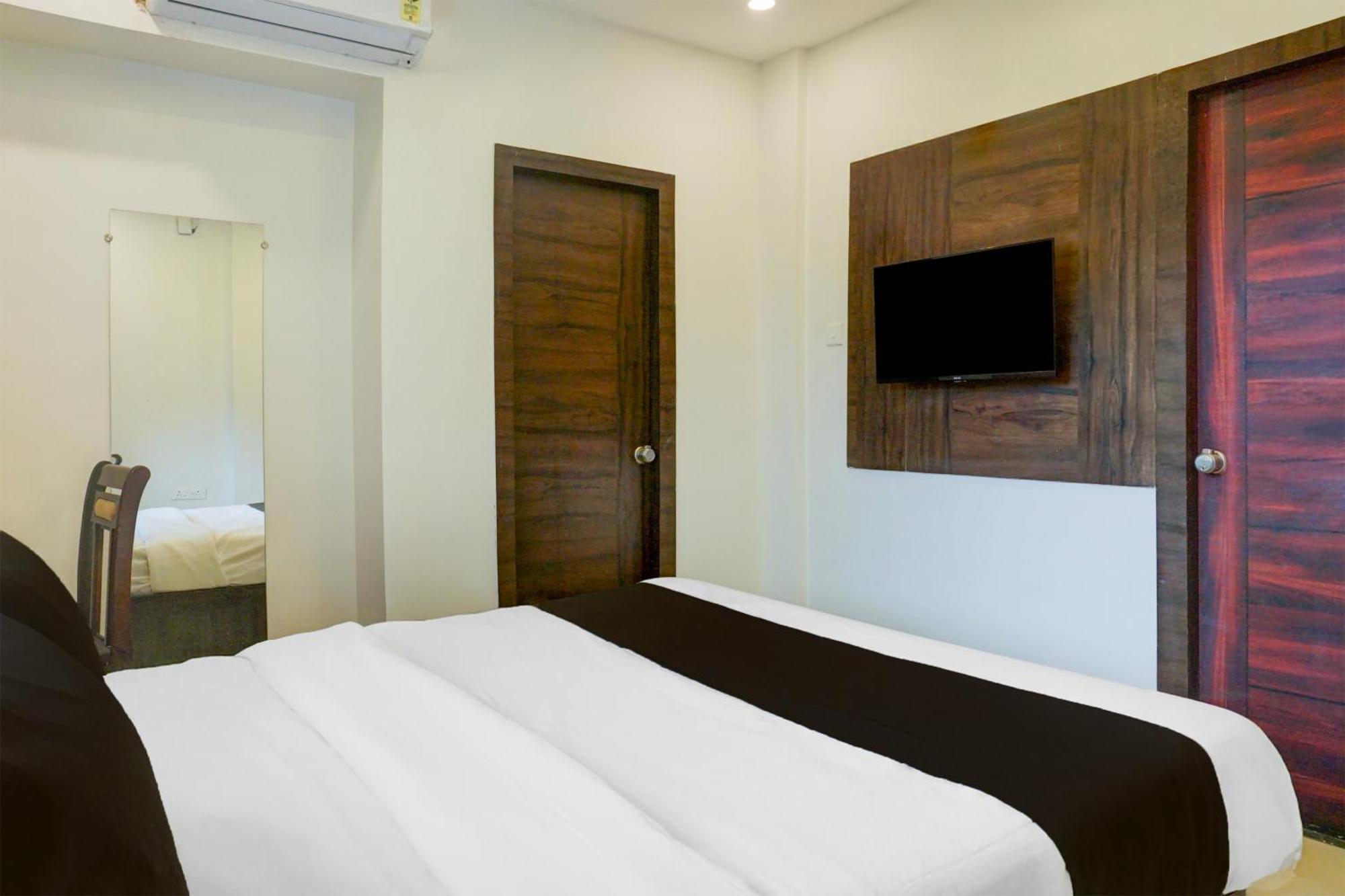 Super Hotel O Laxman Nagar Baner Пюн Екстериор снимка